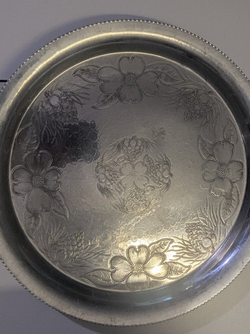 Vintage Mid-Century Hand-Wrought Hammered Aluminum Serving Tray